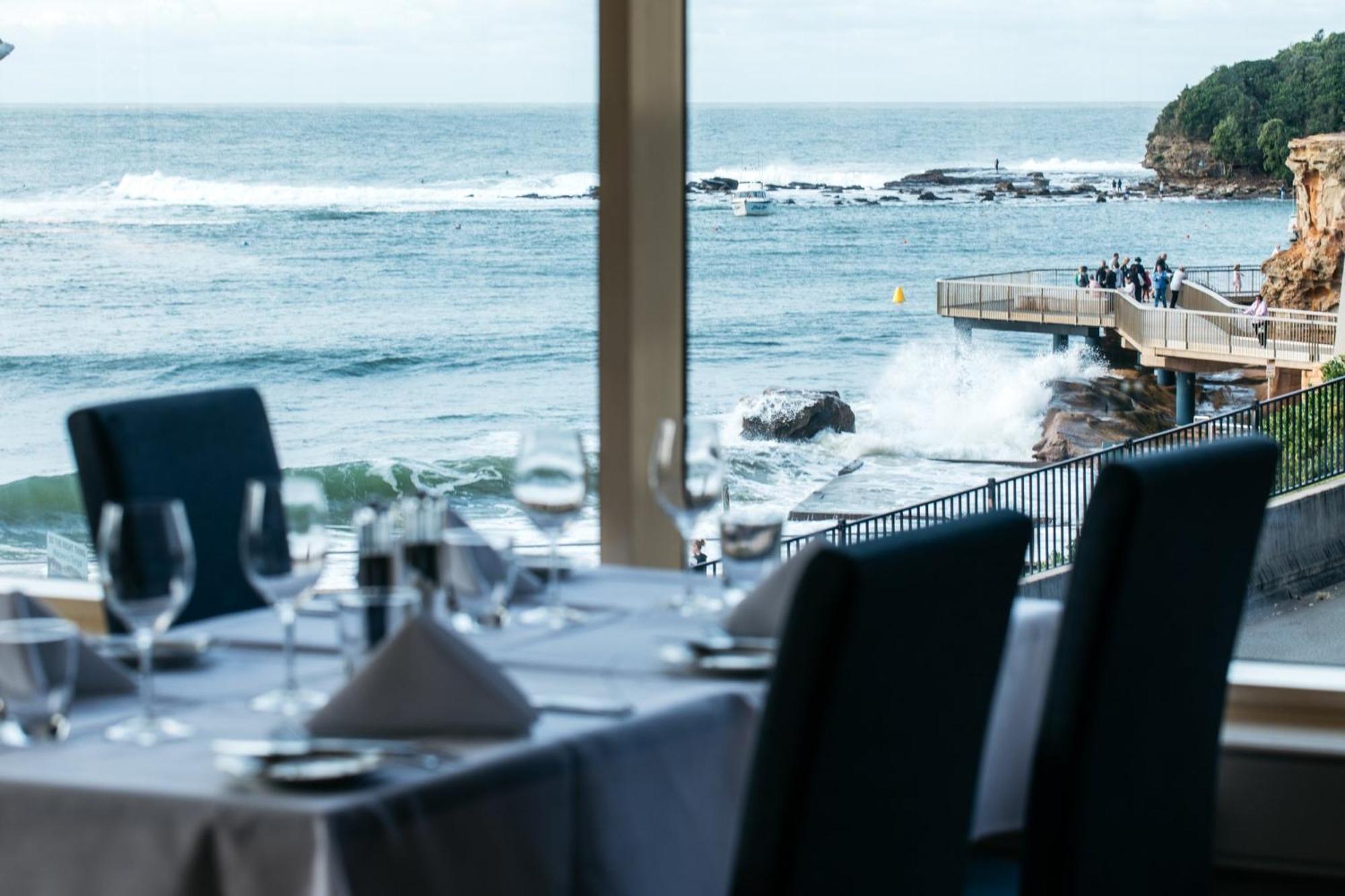 Hotel Crowne Plaza Terrigal Pacific By Ihg Exterior foto